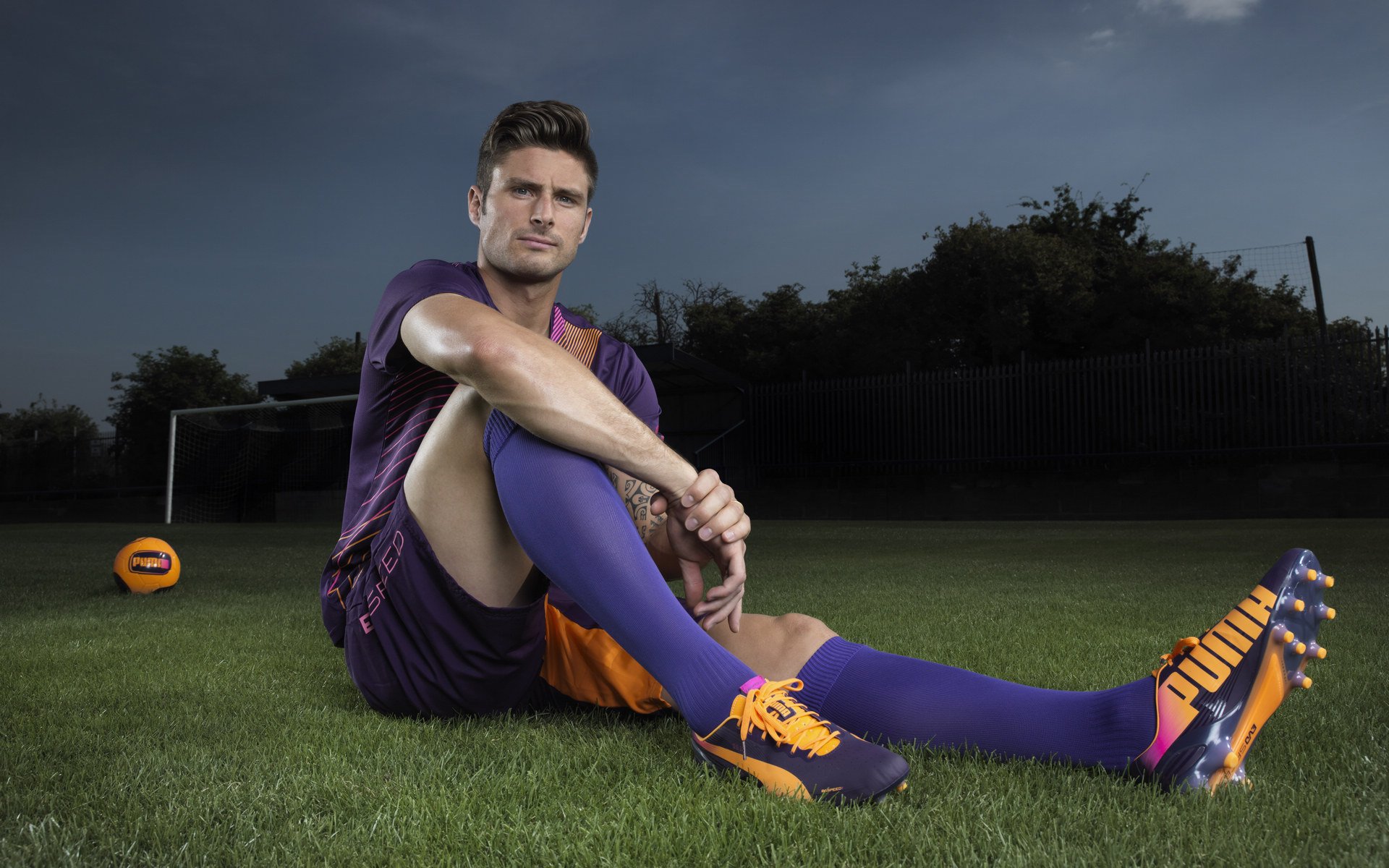 越野自行车环湖赛，粉色夕阳下的极速狂飙，环湖自行车比赛